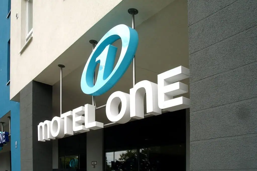 MOTEL ONE: Hacker ergaunern Kundendaten bei deutscher Hotelkette
